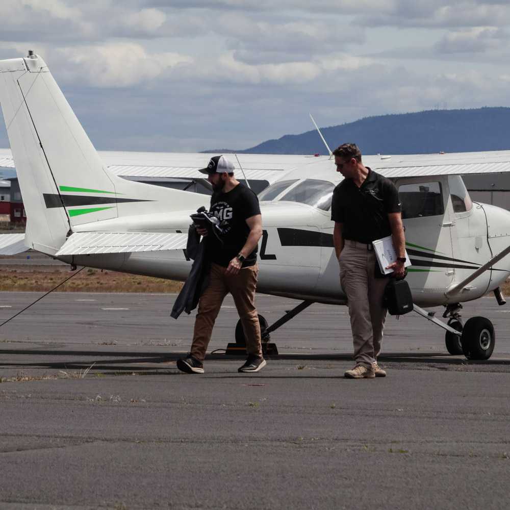 expert instructors help flight school students reach their aviation career goals